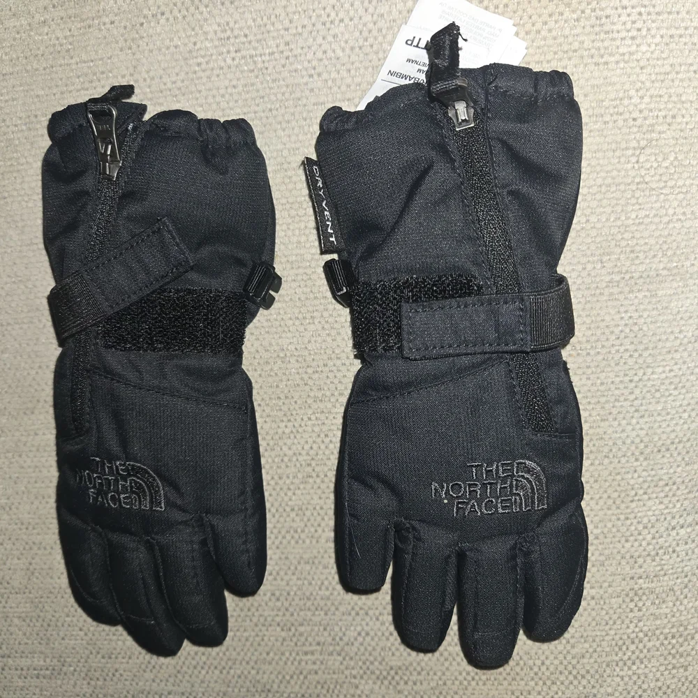 The North Face Black Winter Gloves XXS Toddler